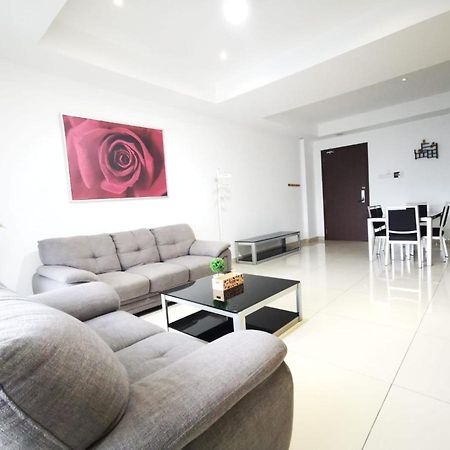 Ksl Suites Джохор-Бару Экстерьер фото