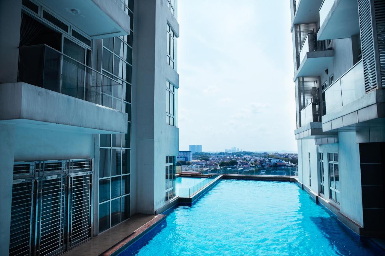 Ksl Suites Джохор-Бару Экстерьер фото